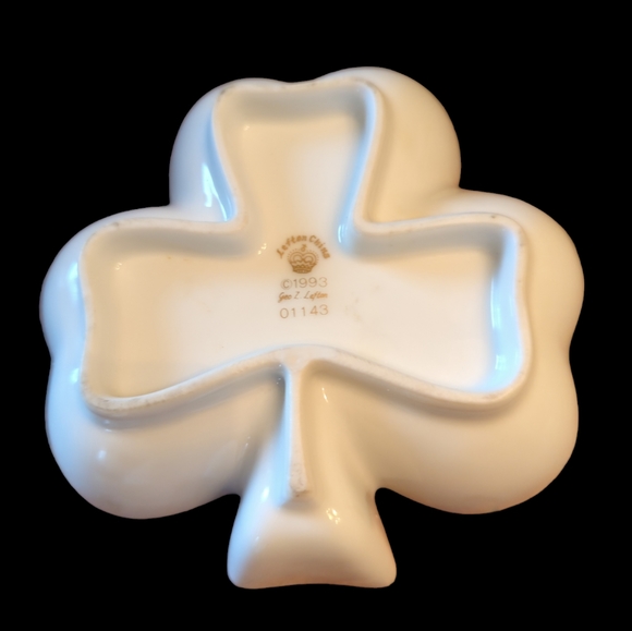Lefton Fine China -Irish Shamrocks & Cladaugh Gold-Trim Trinket or Candy Dish 5” - Picture 2 of 7